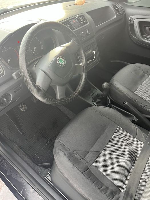 Продам Шкода фабія 1.2