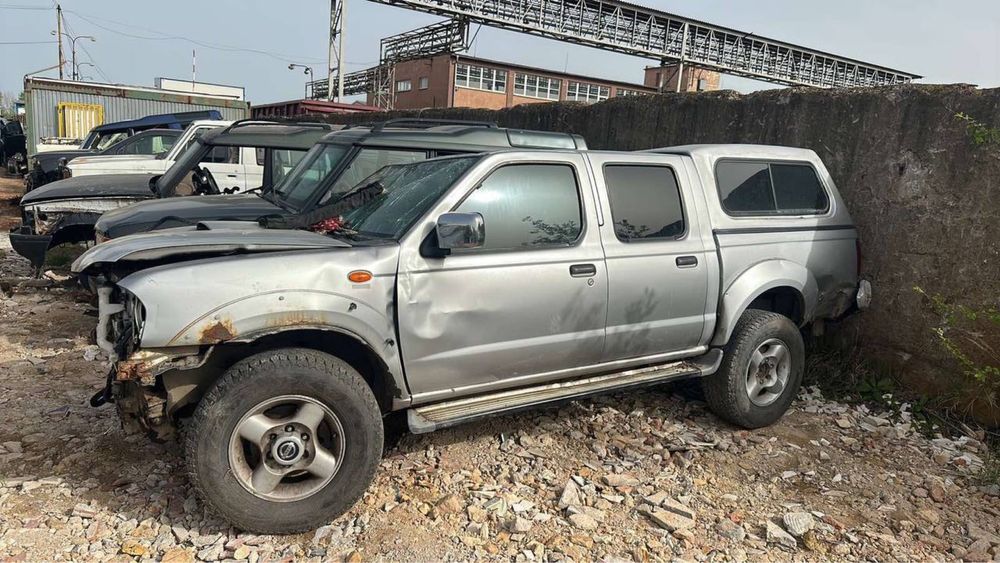 Разборка Nissan Navara D22 2003г 2,5д YD25 Розбірка Навара Хмельницкий