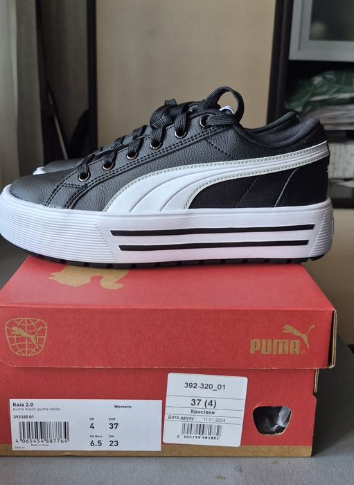 Женские кроссовки пума