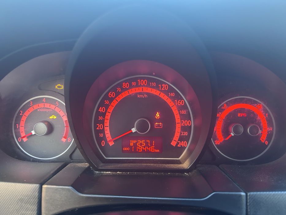 Samochód Kia ceed 1,4