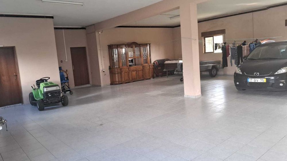 Moradia T6 Pronta a habitar