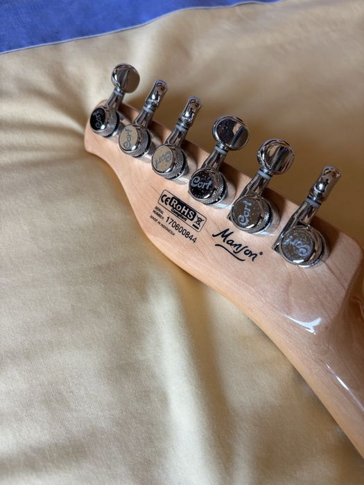 Guitarra Elétrica CORT/MANSON MBC-1