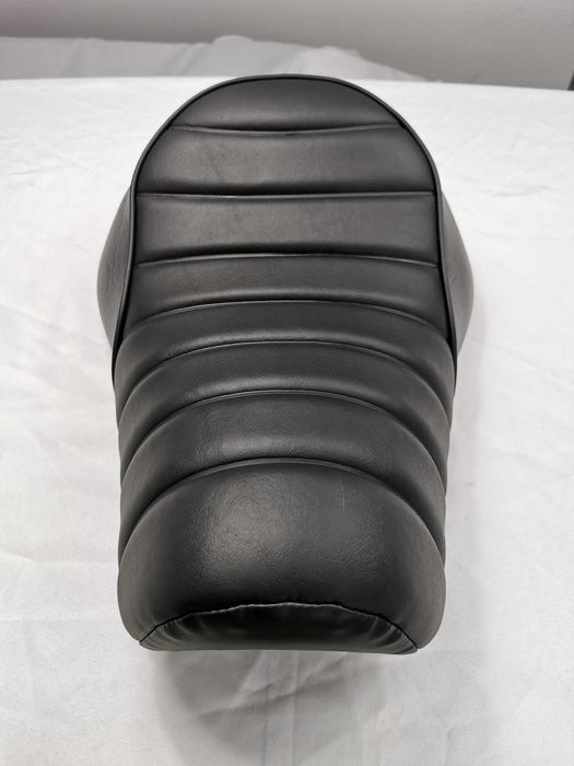 Siedzenie HARLEY DAVIDSON SPORTSTER Solo XL 883 N IRON 883 16 - 22