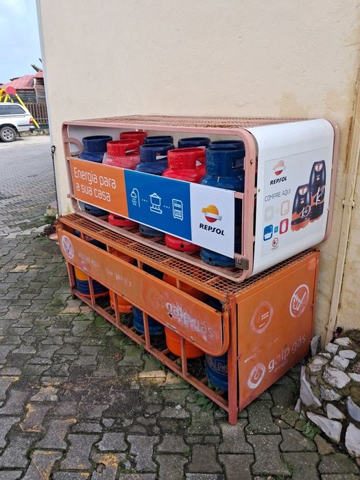 Vende se trespasse mercearia completa