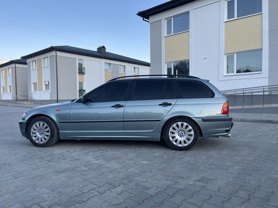 Продам власне авто в гарному стані BMW 3 Series автомат