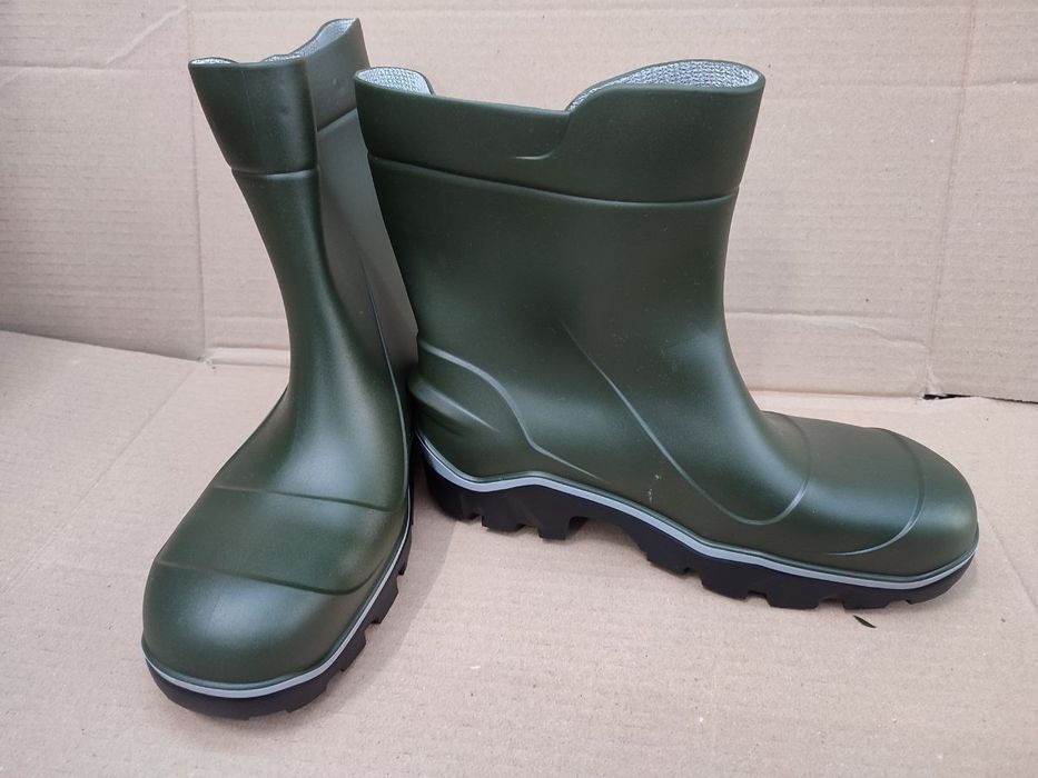 Чоботи чоловічі сучасні