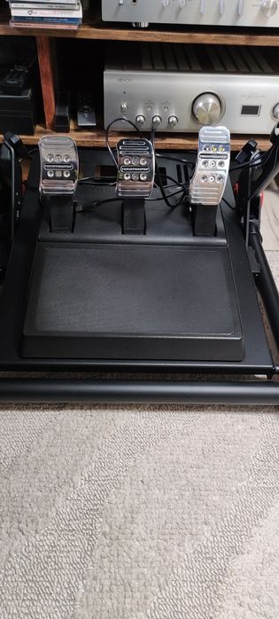 Witam sprzedam Thrustmaster T300 Ferrari Integral Racing Wheel Alcantara Edition