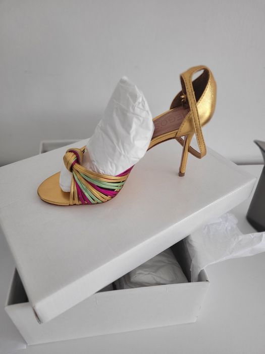 Szpilki Hegos Milano