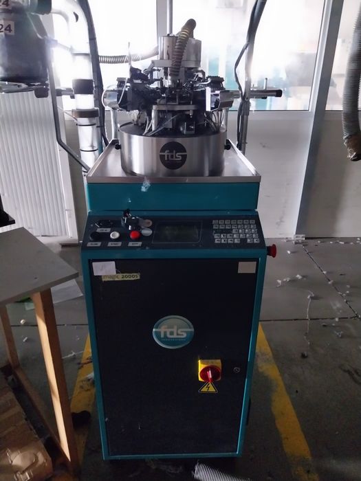 Vendo máquinas de fazer peúgas