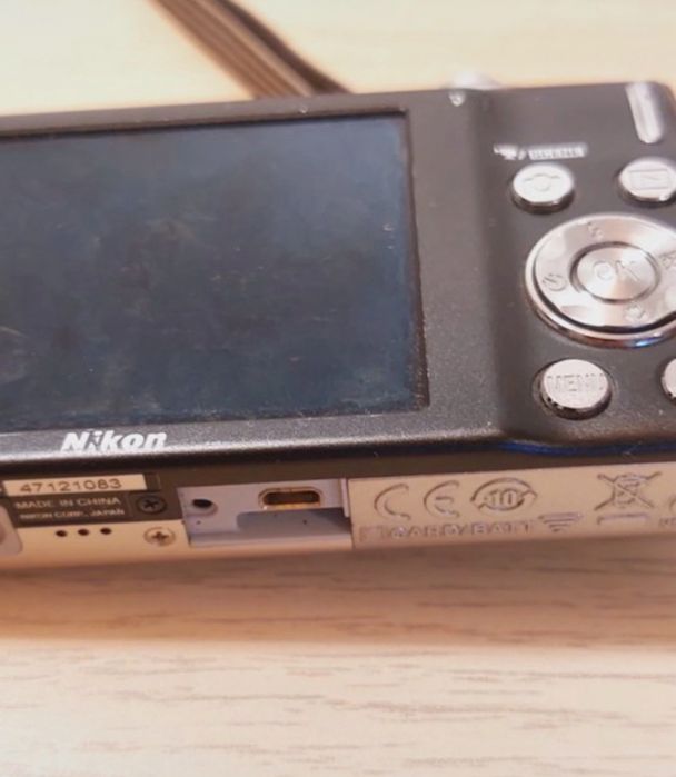 Camera Digital Coolpix