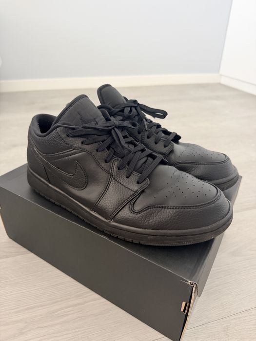 Nike Air Jordan 1 Low Tripple Black