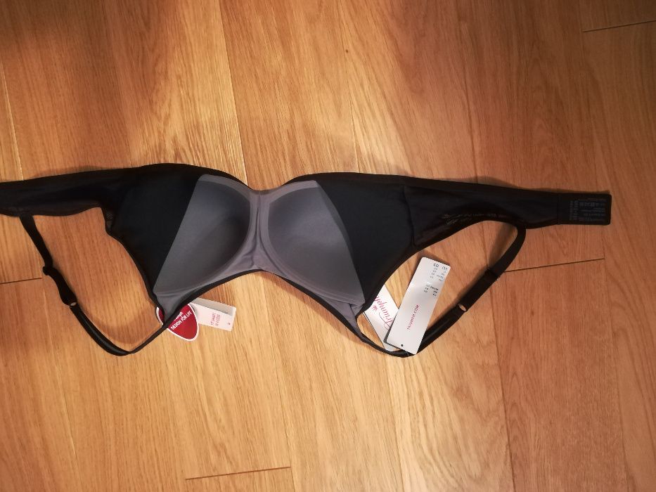 Nowy stanik Triumph roz. EU 03 Model Fit Smart P EX
