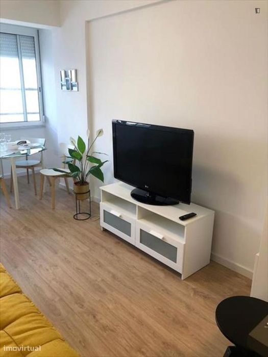 Apartamento com 1 quartos - localizado em Paço de Arcos Lisbon