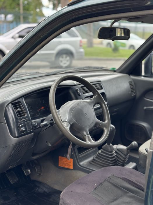 Продам Mitsubishi l200 2.5 tdi 4x4 в Харькове!