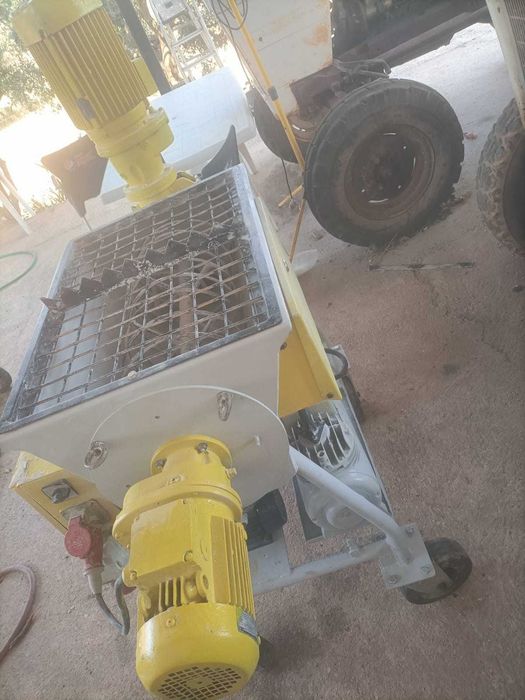 Máquina de Reboco Projetado Uniform Delta Mix – Totalmente Restaurada | Pronta a Trabalhar