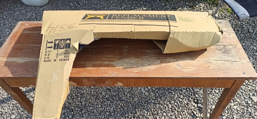 Крило праве нове Volkswagen Passat b5+