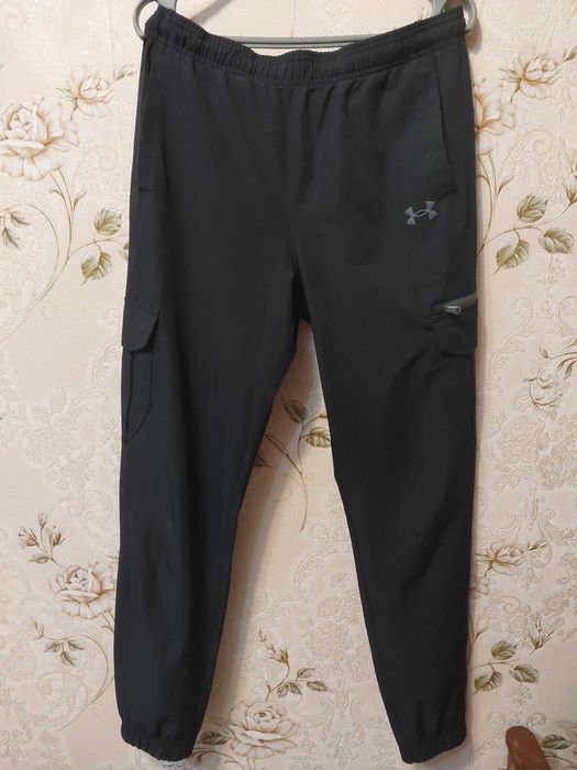 штани Under Armour Cargo Gogger S/M