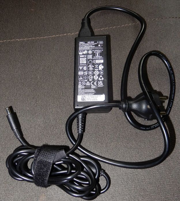 Dell Inspiron 16 5625 Ryzen 5 5625U 8 GB RAM 512 GB NVMe