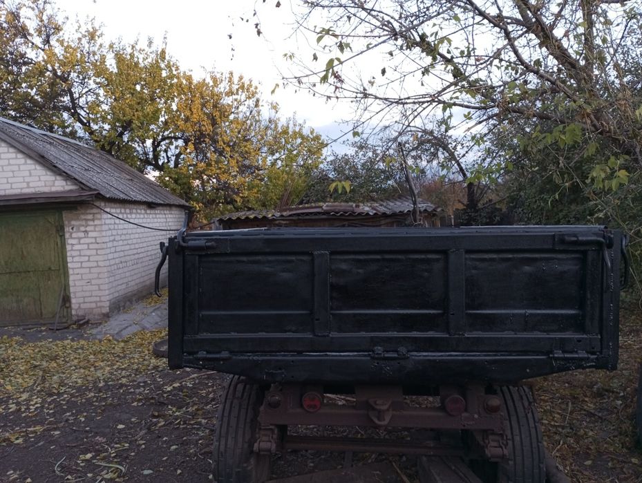 Прицеп на трактор т-25
