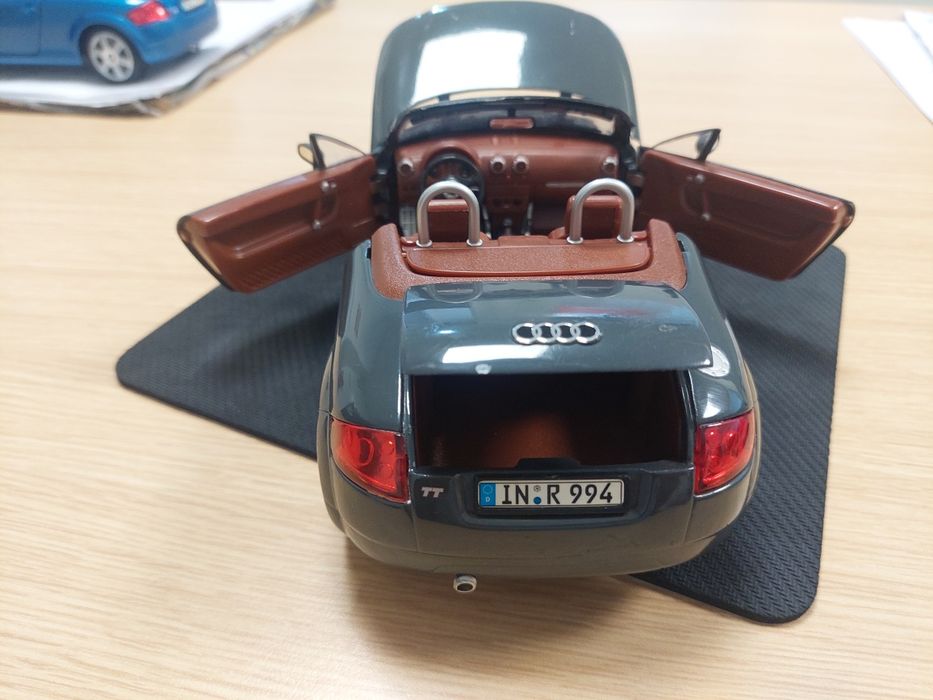 Miniaturas Audi TT Coupe/ Cabrio