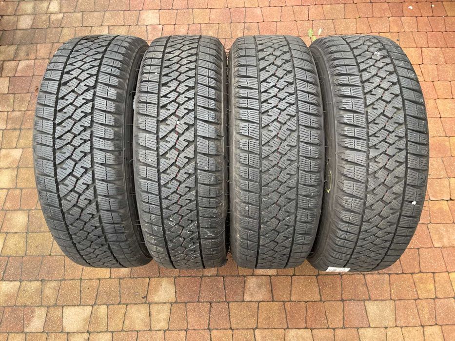 4003. Opony zimowe 215/60/17C Bridgestone dostawcze 8/9.5mm 2023r 4szt
