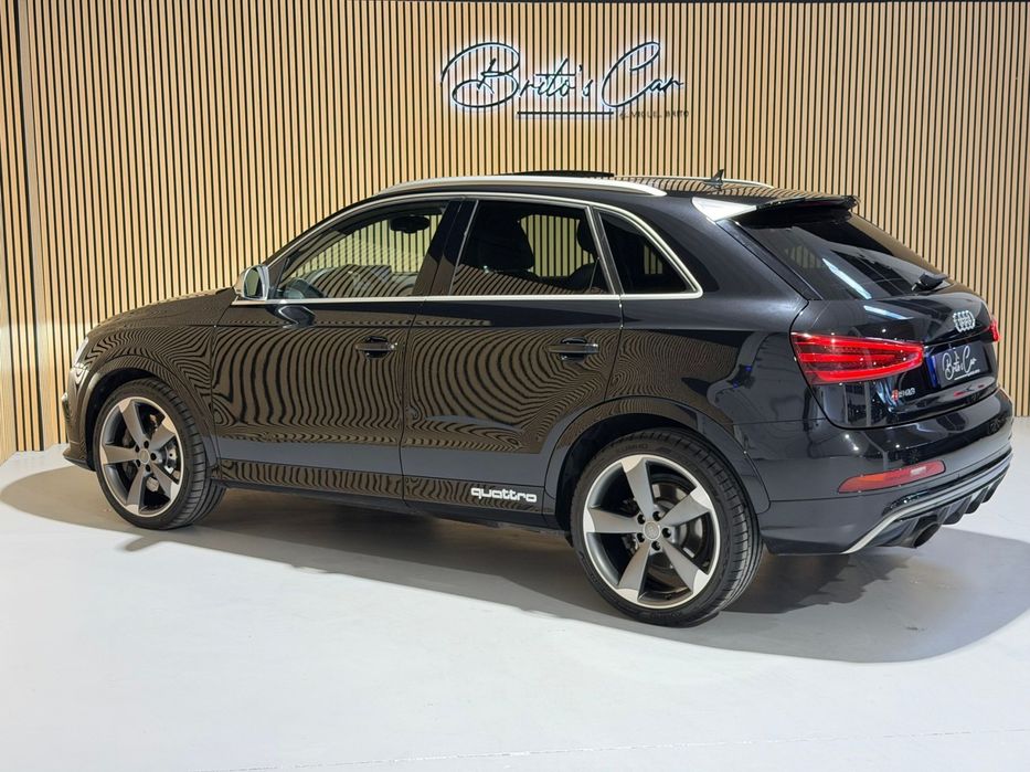 Audi RS Q3 2.5 TFSI quattro S tronic