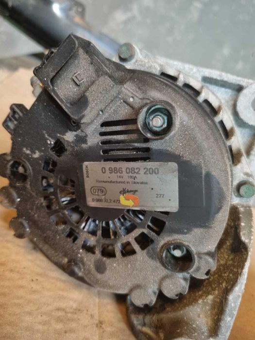 Alternador BOSCH BMW 320d 520d 0 986 082 200