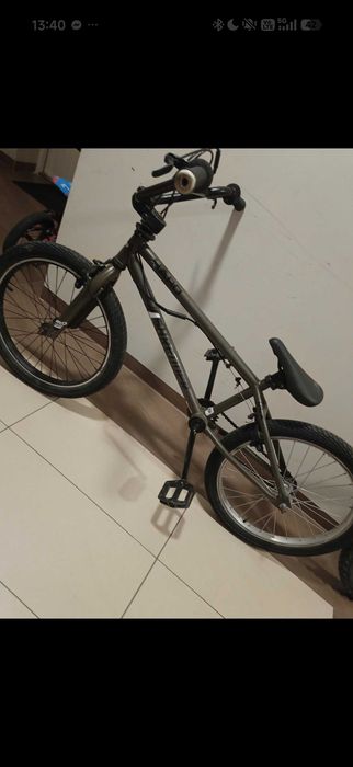 Haro shredder rower BMX 20