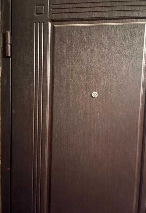 Продам 1 кв. 27 м.кв., Алексеевка, м."Победы",  лесная стор.