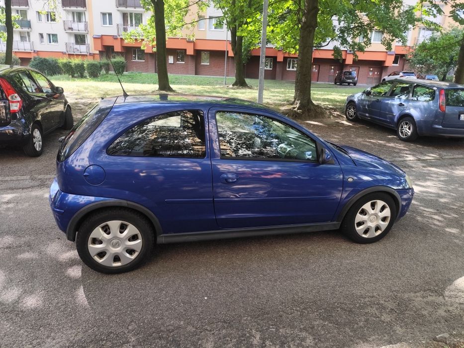 Opel Corsa 1.2 80km klima