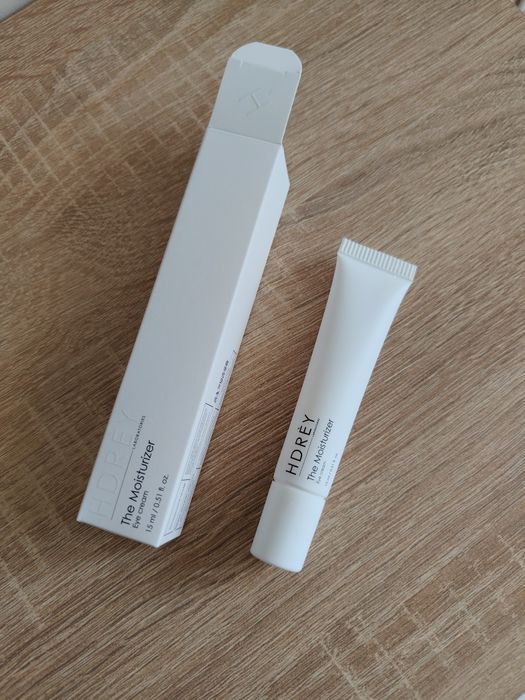Nawilżający krem pod oczy Hdrey
