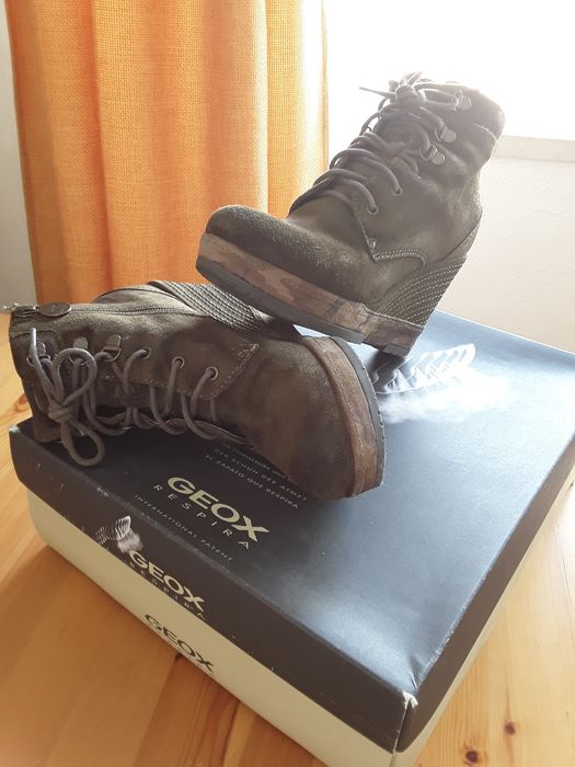 Botas pele Geox 39