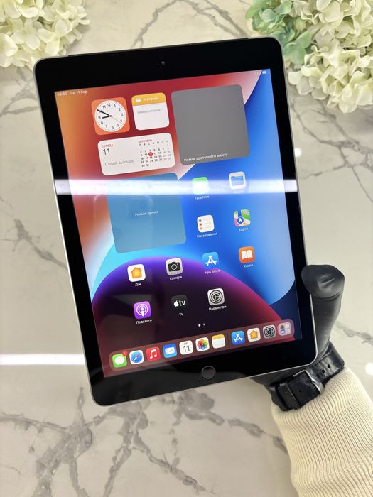 Майже Новий iPad 5 100%АКБ (19цикл) Wi-Fi (Магазин Гарантія)