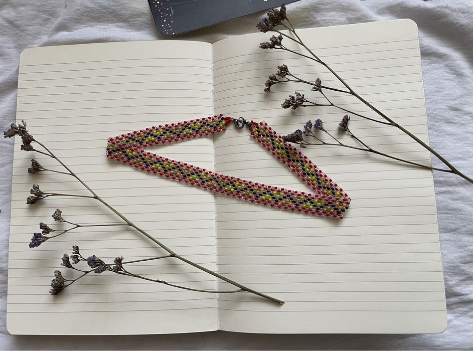 Чокер з бісеру