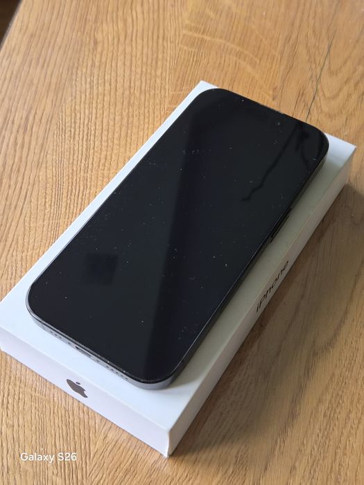 iPhone 16 PRO 91% baterii