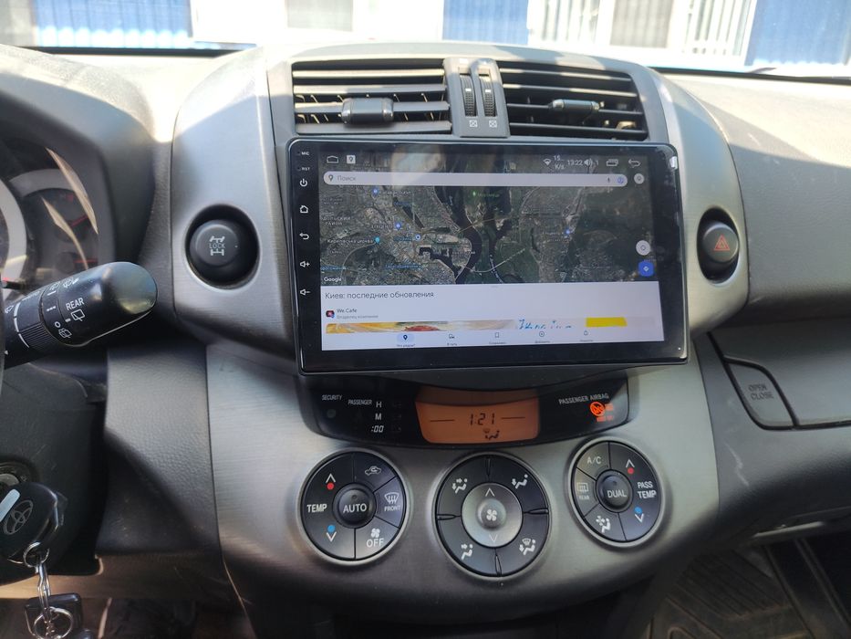 Магнитола  Toyota RAV4 2006-2012 , CarPlay+QLED 8 ми ядерный 4G.