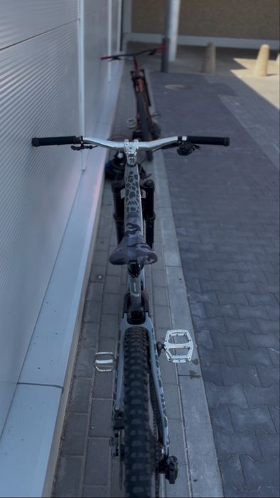 Specialized Enduro 2024 | ZEB Ultimate | SRAM AXS | Code RS | Hope Pro 5