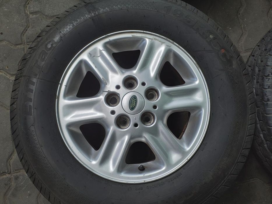 Jantes Land Rover R15 Com Pneus 195/15C Furação 5X114.3