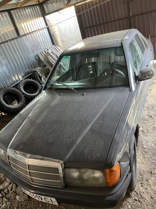 Mercedes Benz 190E
