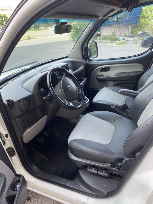 Продам Fiat Doblo Maxi