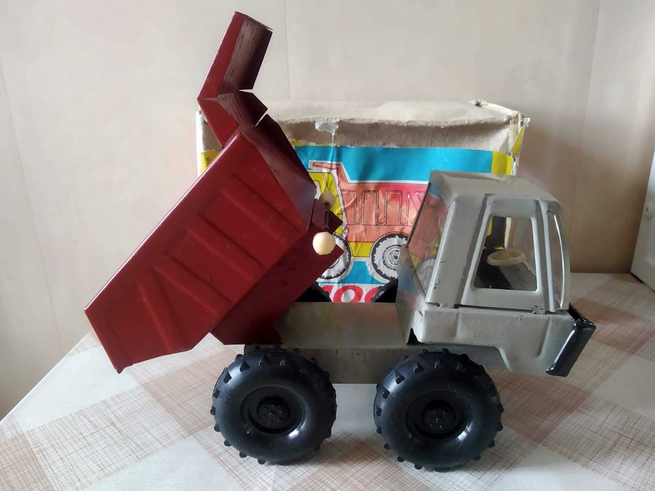 Игрушка Самосвал, СССР