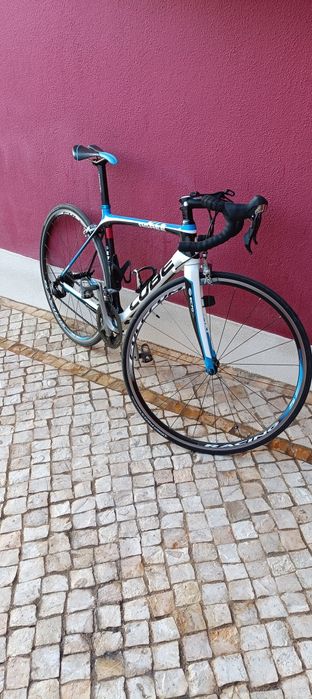 Bicicleta Cube Agree gtc race