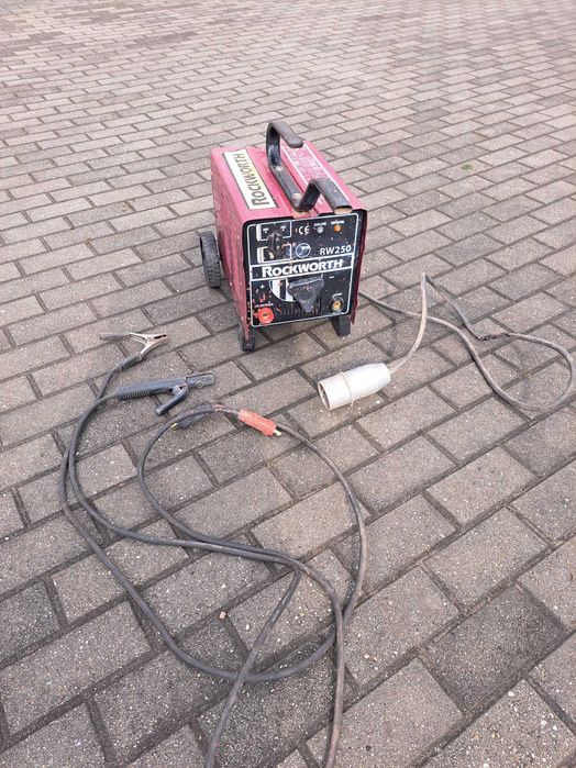 Spawarka elektrodowa