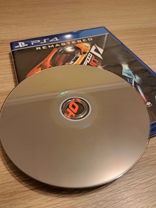 Jogo Need for Speed Hot Pursuit Playstation 4 PS4