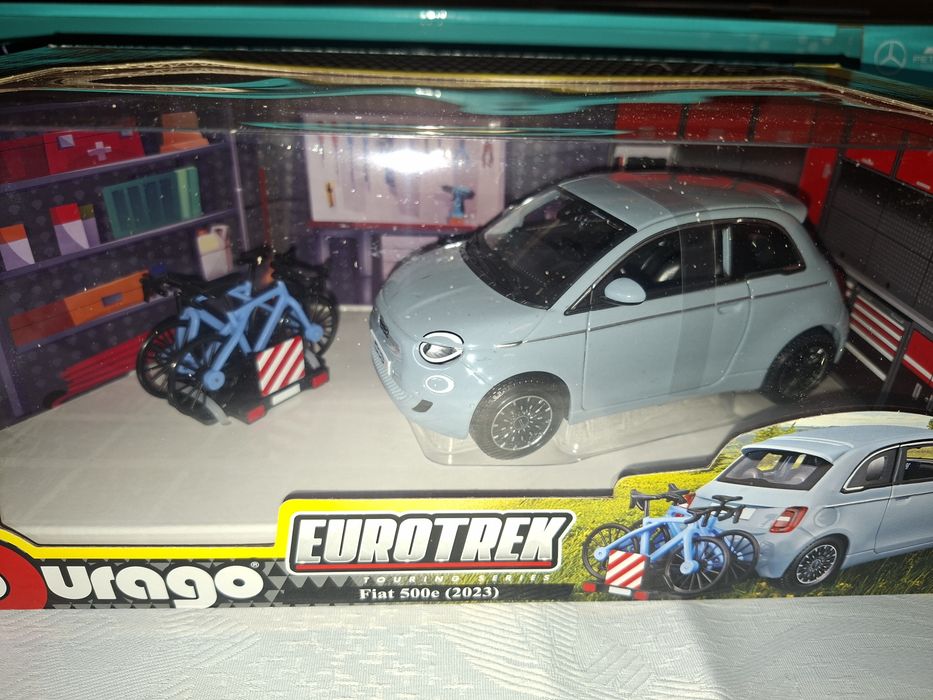 Bburago Fiat 500e (2023), seria Eurotrek, skala 1:24