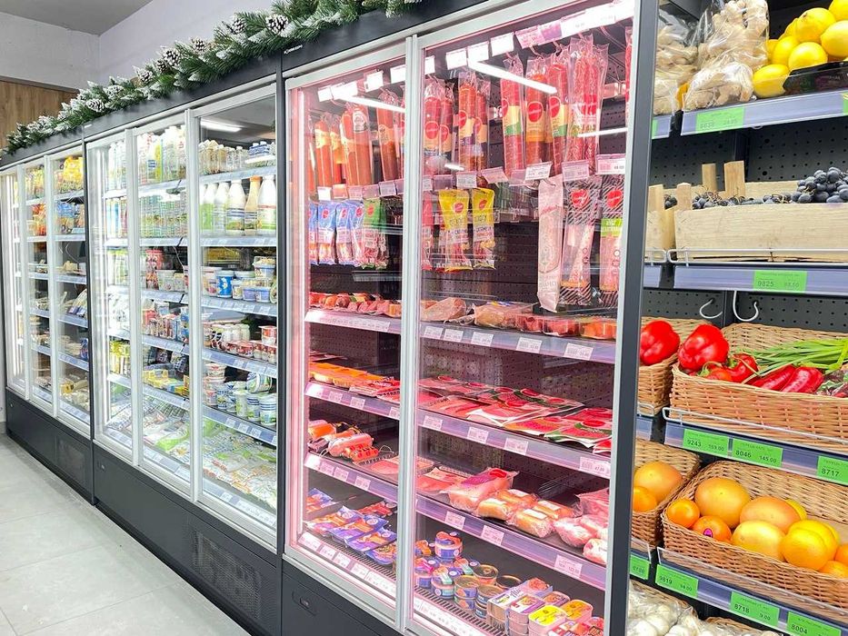 Холодильні шафи. Холодильні вітрини. Регали. Холодильне обладнання.
