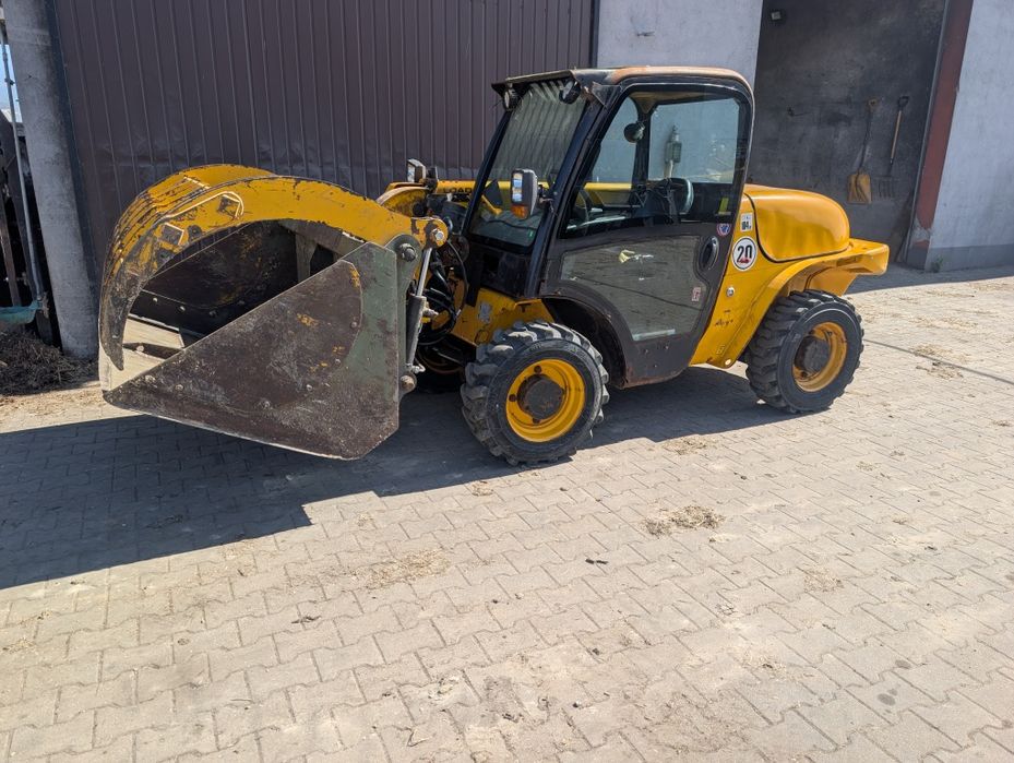 JCB 520 40 polecam