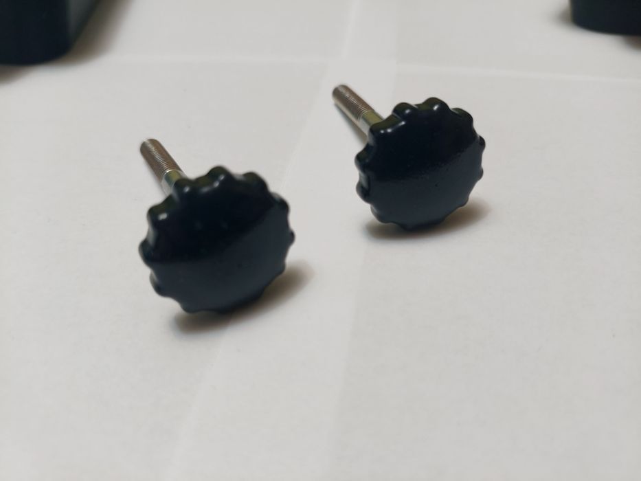 Schowki boczki narzędziówki zabytek komar romet 2szt + 2 śruby