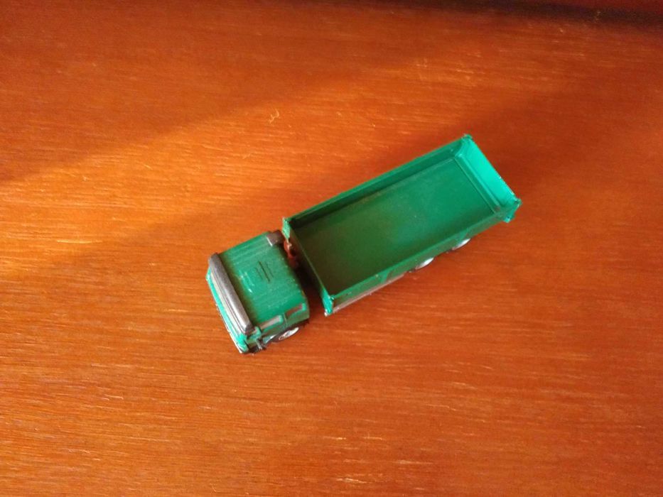 Siku Mercedes ciężarówka model