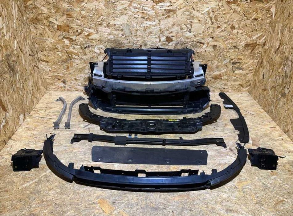 Панель комплектная Range Rover Evoque разборка розборка